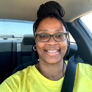 Meet your Posher, Pamela